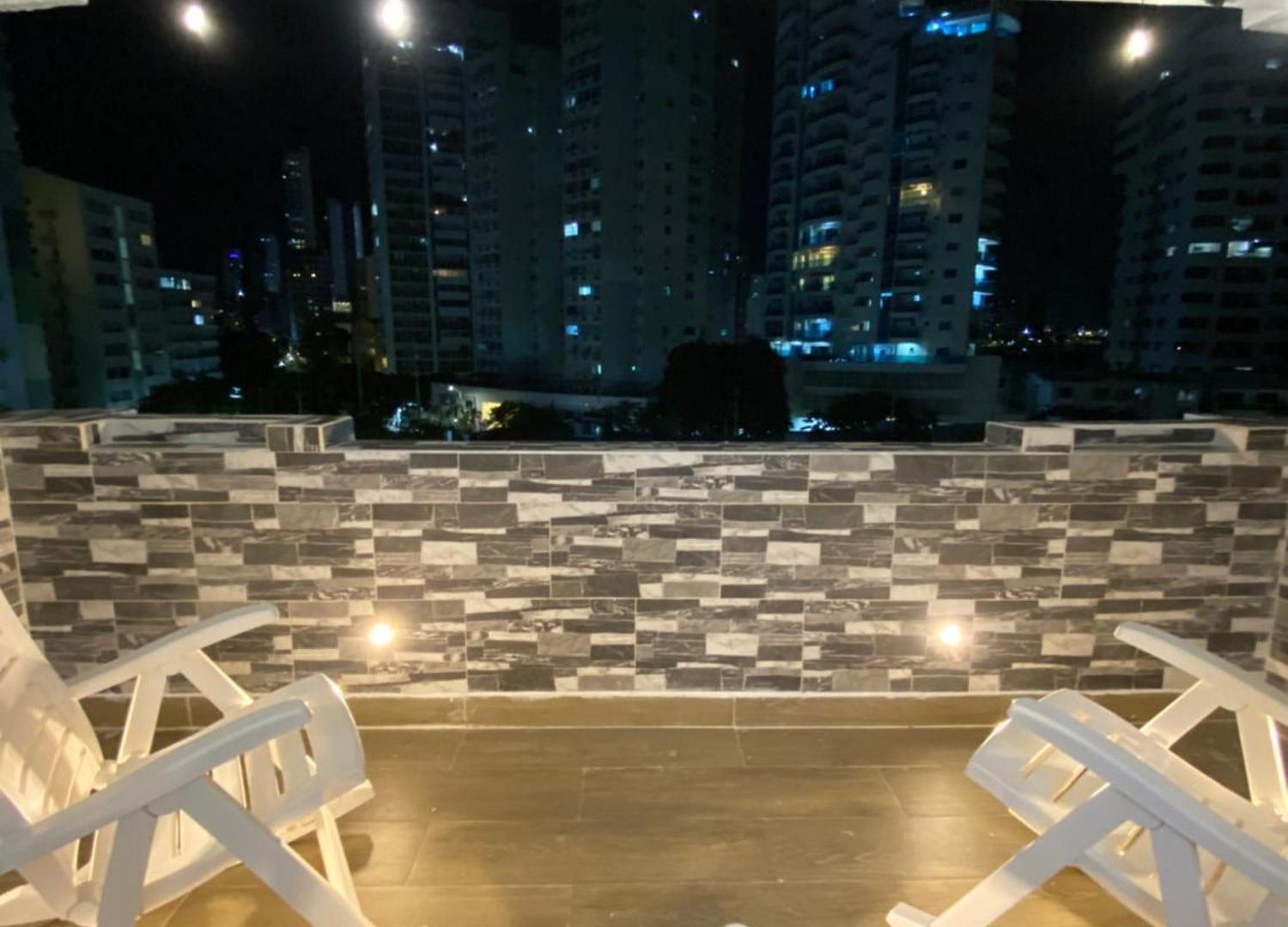 Living Apto De Lujo Apartamento